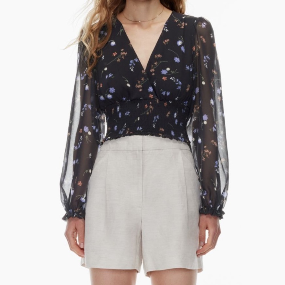 NWT Aritzia Wilfred Wistful Genoa blouse